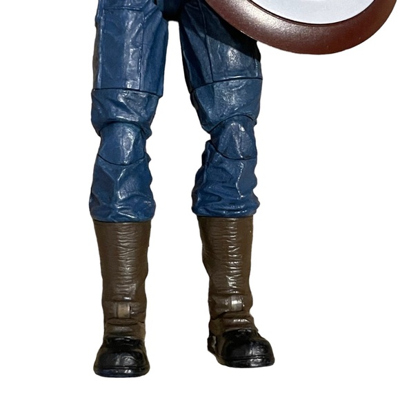 Marvel Select Ultimate Captain America | Diamond Select | Loose Action Figure - Picture 13 of 15